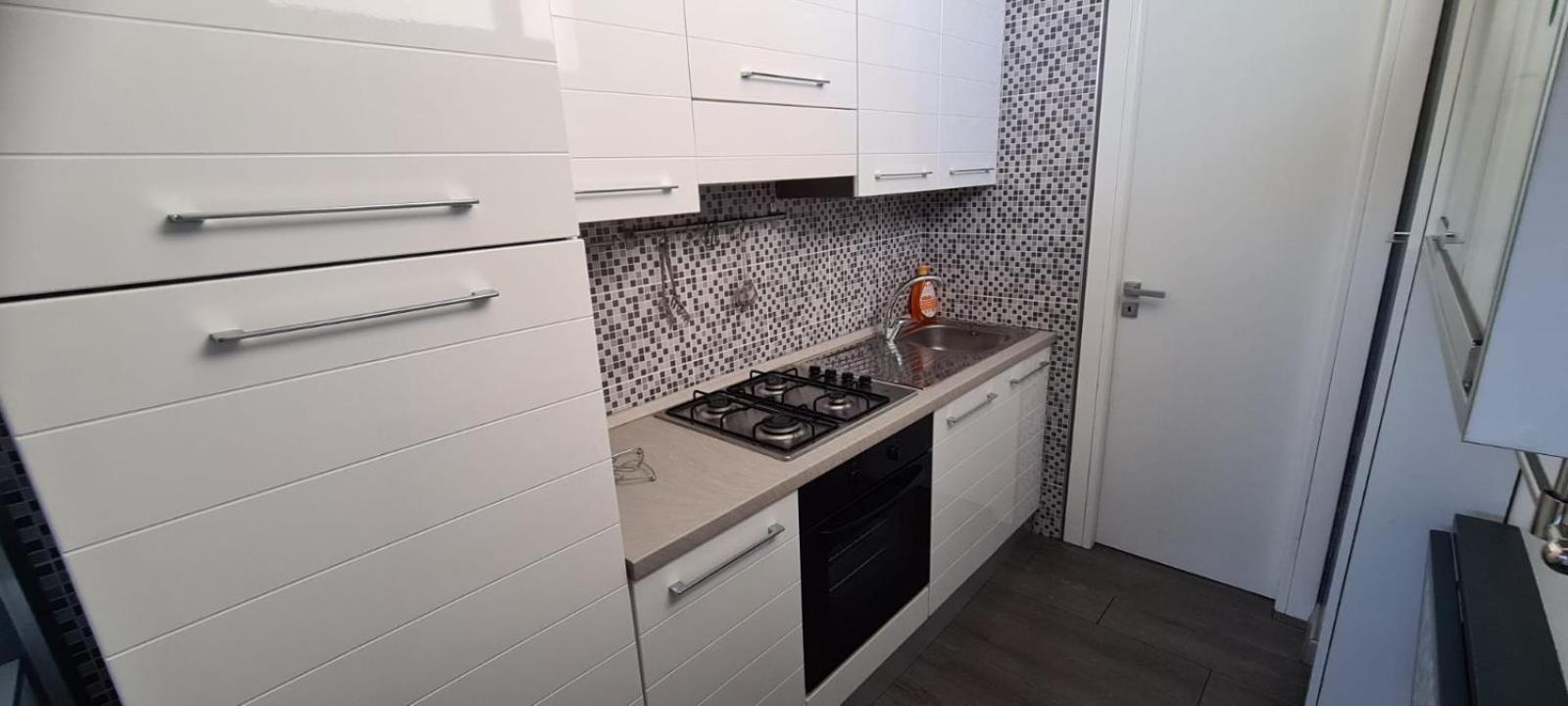 Beach Central Appartment Economy Тропеа Екстериор снимка