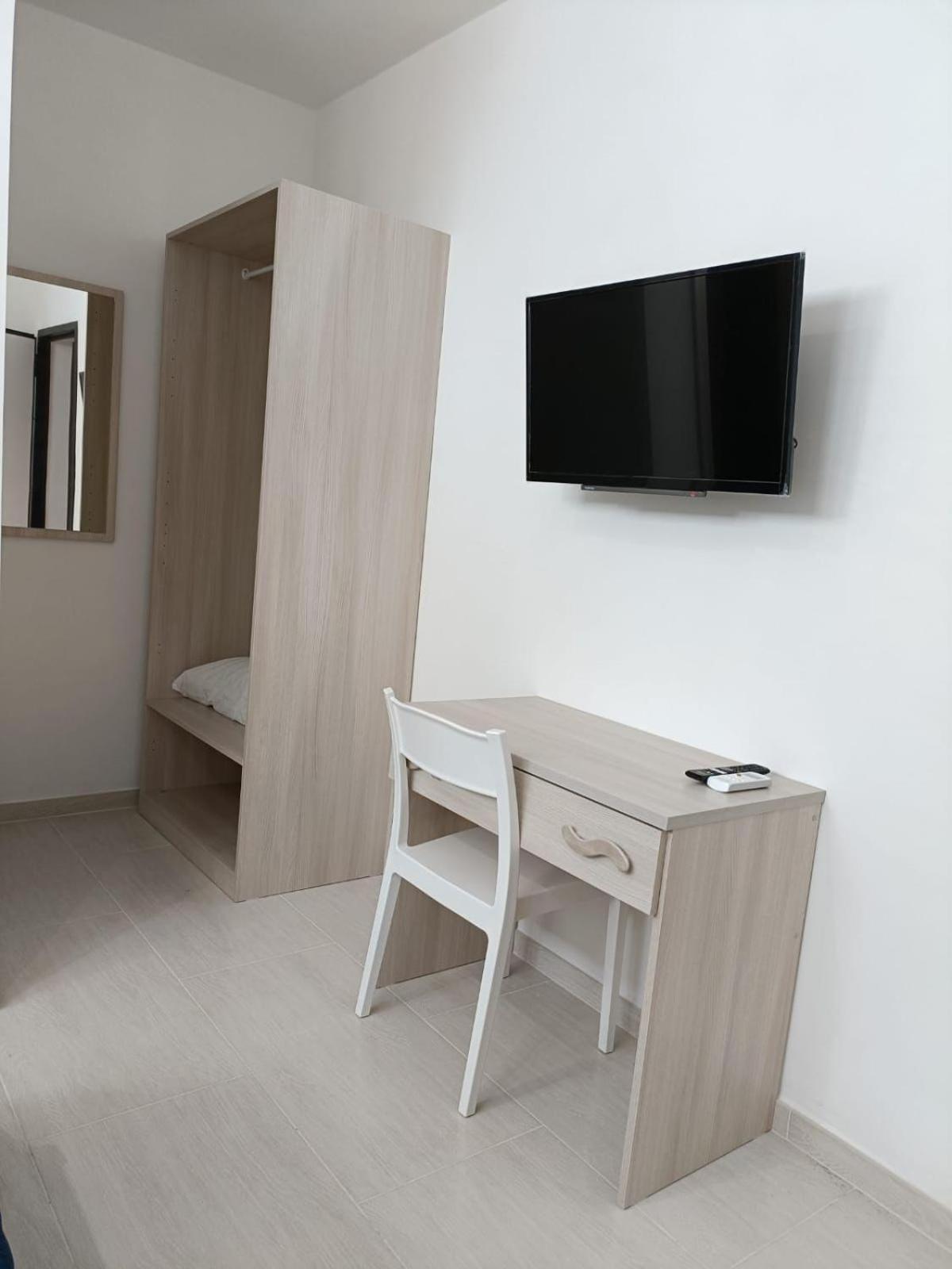 Beach Central Appartment Economy Тропеа Екстериор снимка